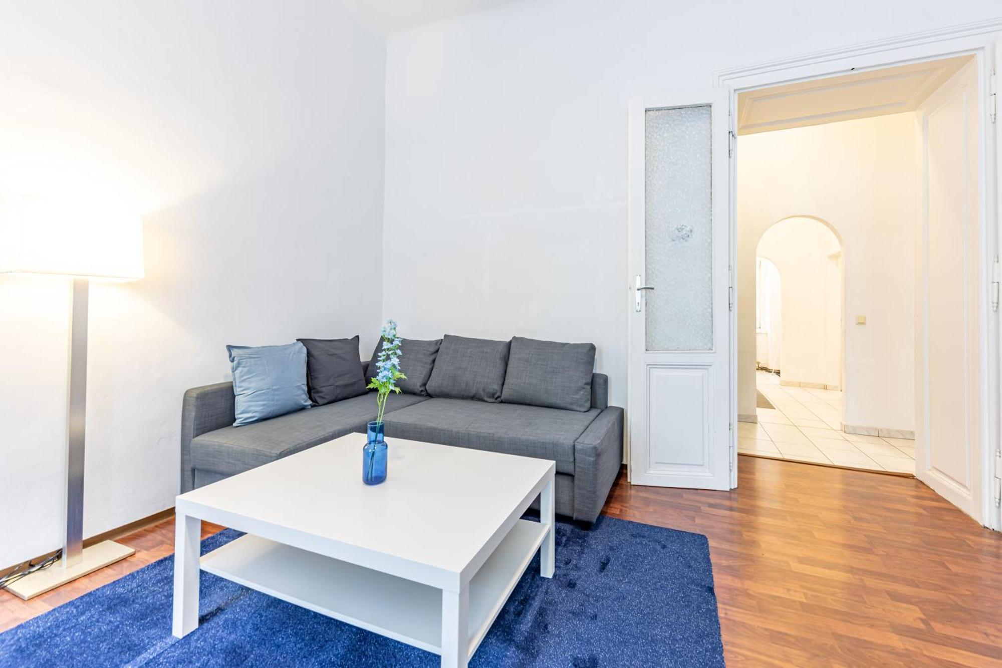 Modern Vienna By Jr City Apartments Bagian luar foto
